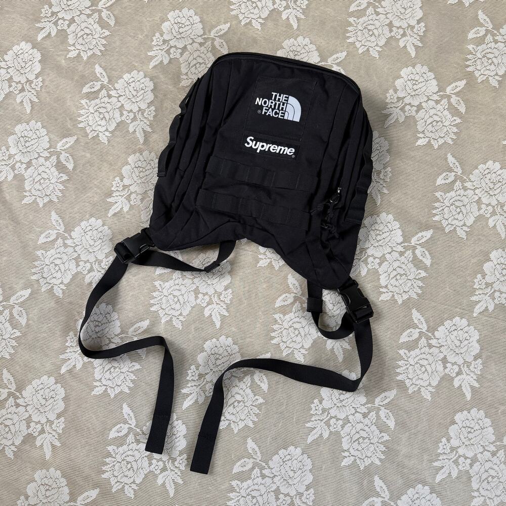 Supreme x The North Face Backpack Front Detachable Day Pack Black